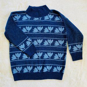 Vintage Cottagecore Sweater Blue Tulips Floral Women’s size Medium